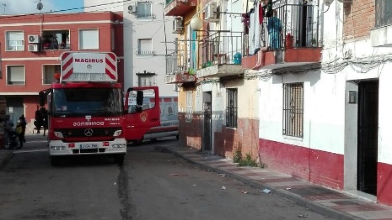 Tres heridos por un incendio en Bailén, uno de ellos menor de edad