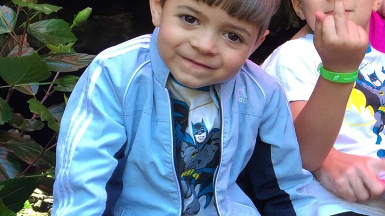 Hugo Román Ortega, 6 años