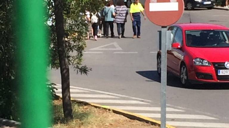 “Gorrillas” que quieren sacar tajada