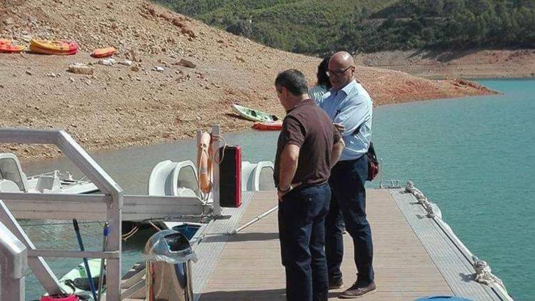 Manuel Fernández destaca el “éxito creciente” del Centro de Ocio de El Tranco