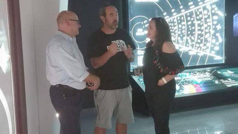 Manuel Fernández destaca el “éxito creciente” del Centro de Ocio de El Tranco