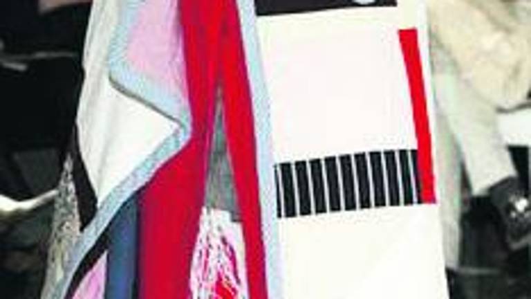 Moisés Nieto disipa el frío polar en la Fashion Week