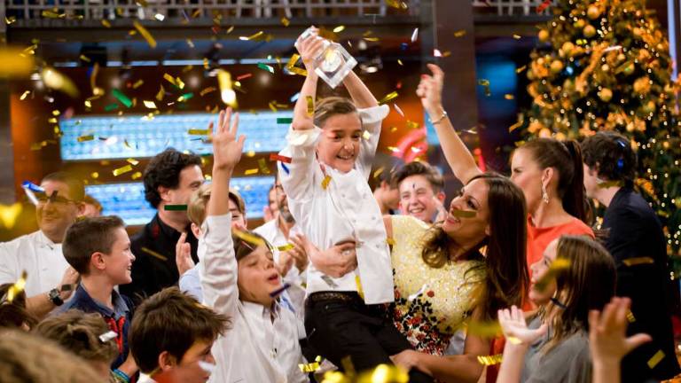 María sorprende al jurado y gana MasterChef Junior 3