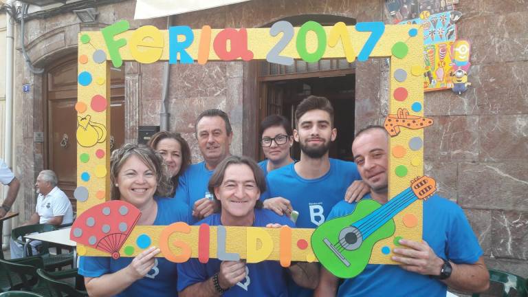 Valdepeñas se viste de feria, música y alegría
