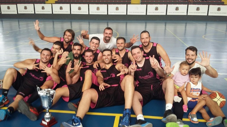 El Ultraciegos gana la Liga de basquet de Bailén