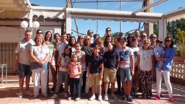 La familia Carrascosa sigue fiel a sus citas