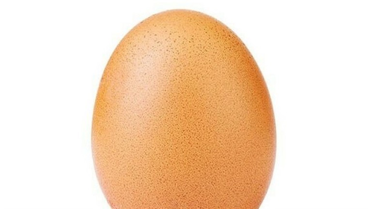 Un huevo, la nueva foto con más “me gusta” de la historia
