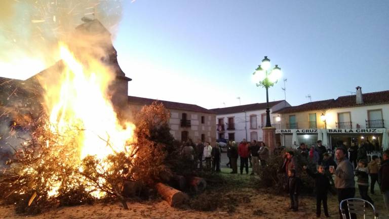 San Antón: Fuego y roscas