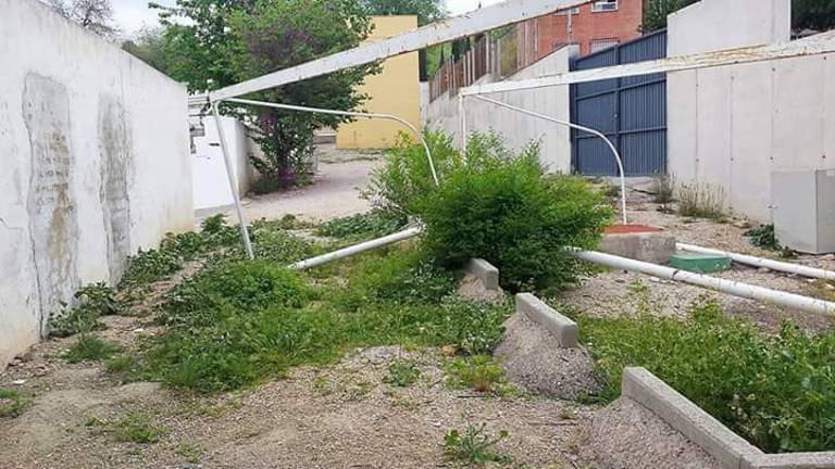 El PSOE alerta de la situación del campo Sebastián Barajas