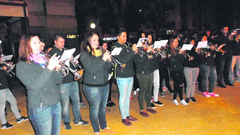 Música y convivencia para animar la Noche de Lumbres y Tambores