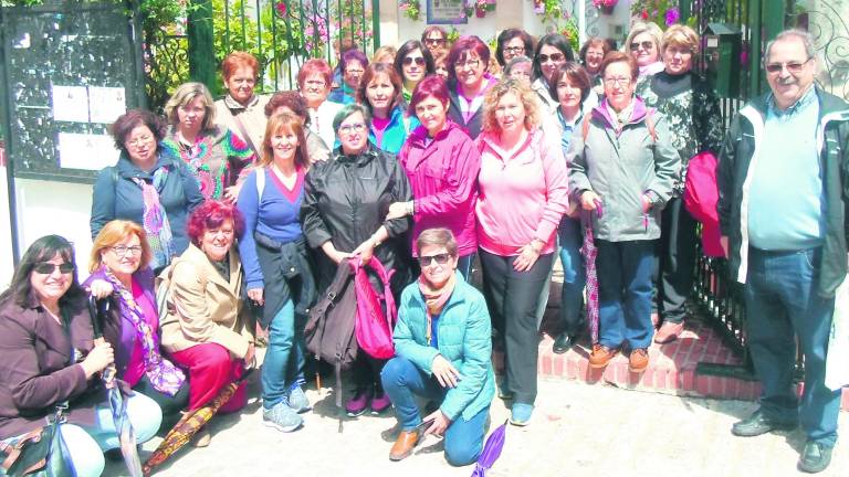 Viaje de asociaciones de mujeres hasta Cabra y Lucena, en Córdoba