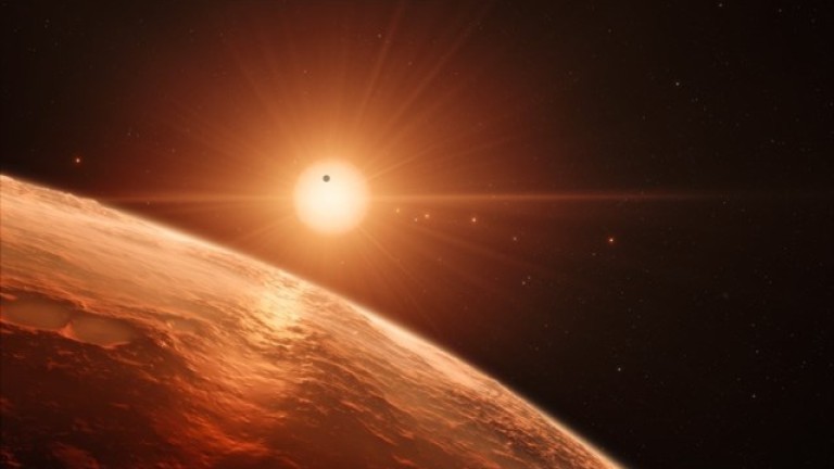 La ‘cercanía’ del sistema solar descubierto hace prever que la humanidad lo puede llegar a visitar