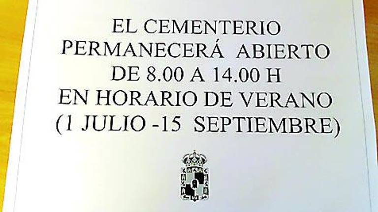 El cementerio viejo abre en horario de mañana