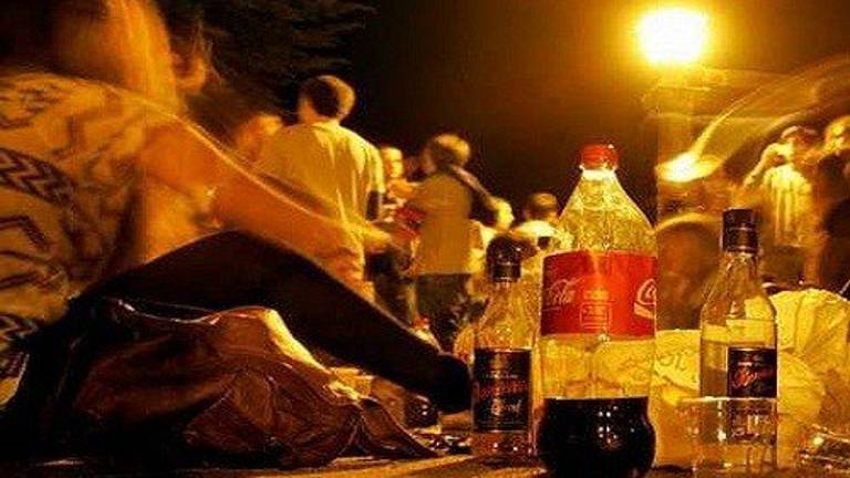 Cinco menores de 11 años de botellón en Andújar