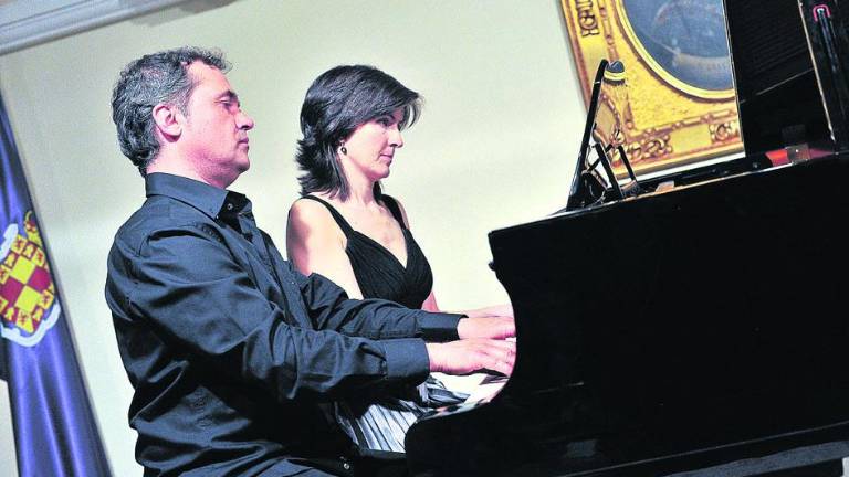 Sonados amores, piano a cuatro manos en La Económica