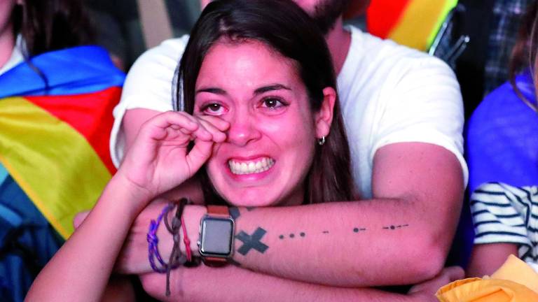 Puigdemont silencia a la multitud