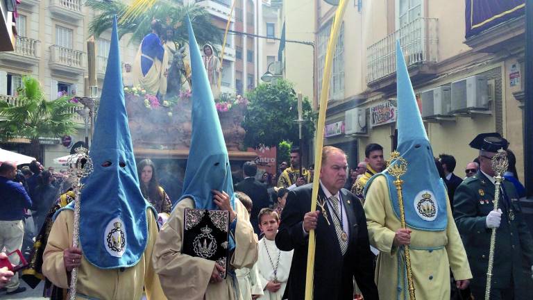 Domingo de Ramos grande a pesar de las precipitaciones