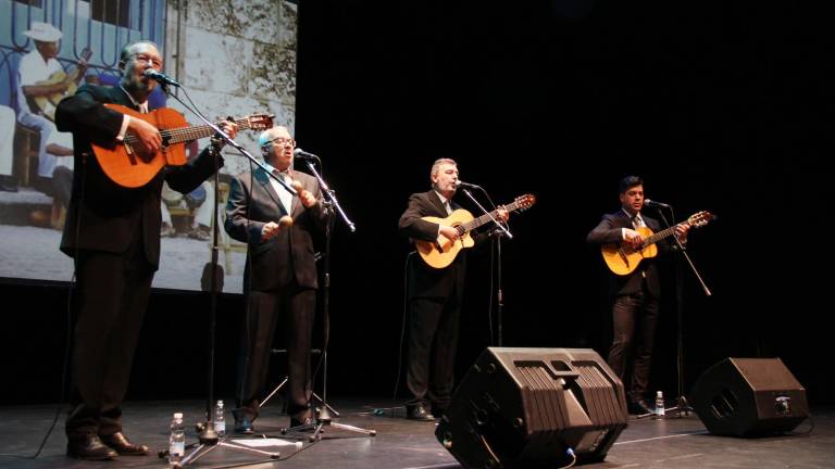 Noche de boleros con el grupo Amaranto