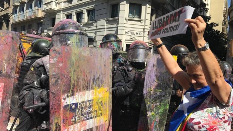La manifestación en Cataluña deja 6 detenidos y 24 heridos