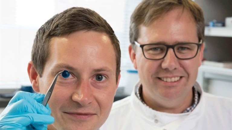 Científicos británicos crean córneas en 3D que podrían ayudar a millones de personas
