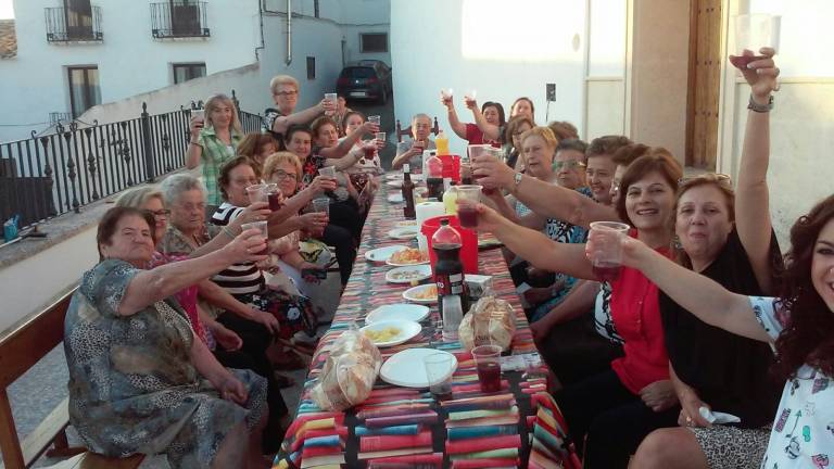 Buen ambiente en la fiesta del caballo fuentealameña