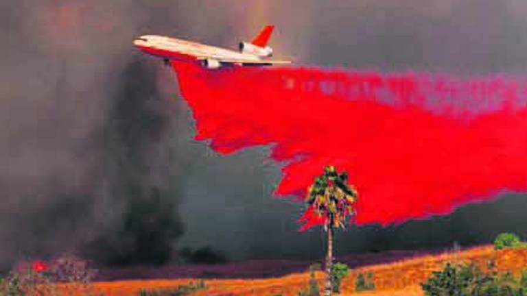 Al menos 17 muertos en los incendios de California