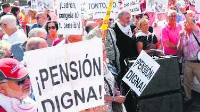 Exigen una pensión digna como derecho constitucional