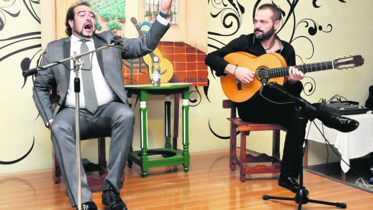 Flamenco de calidad en la sede de la peña