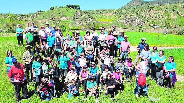 Ruta de senderismo alrededor de Charilla
