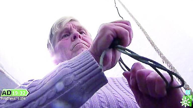 La historia de la campanera septuagenaria de Ribera Alta