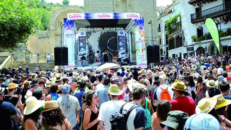 Embajadores del mar de olivos en las grandes giras