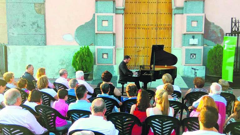 Recital de piano con vistas a la ciudad