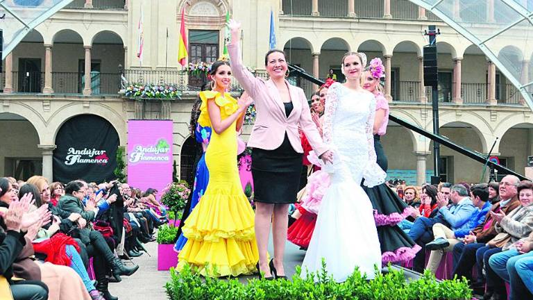 La moda luce en “Andújar Flamenca”