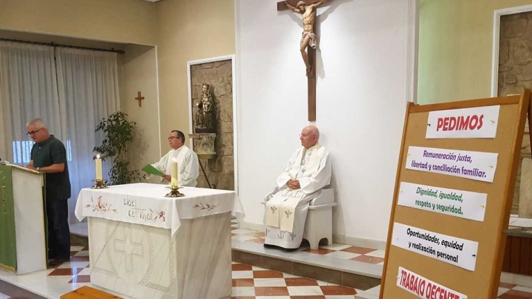 El obispo de Jaén defiende el trabajo honesto frente al que “viola” la dignidad