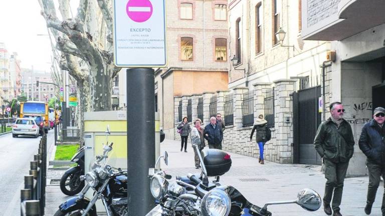 Piden al alcalde que palie “la catastrófica” situación del comercio del centro tras la peatonalización