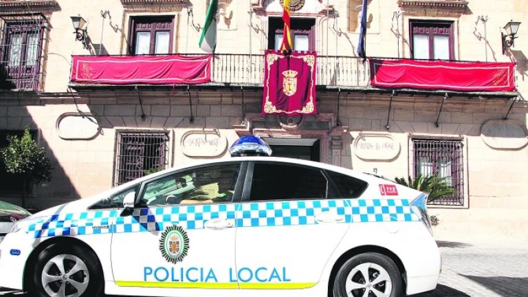 Bases para cubrir seis plazas de policía local