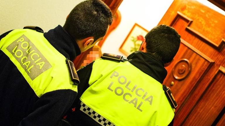 Pillados “in fraganti” robando piezas de un garaje en Las Fuentezuelas