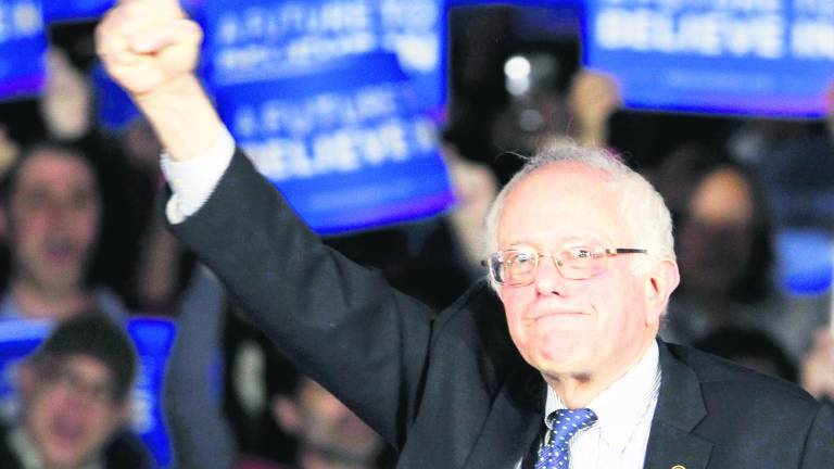 Empate entre Clinton y Sanders