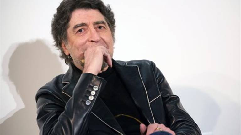 Una experta denuncia el machismo en las letras de Joaquín Sabina