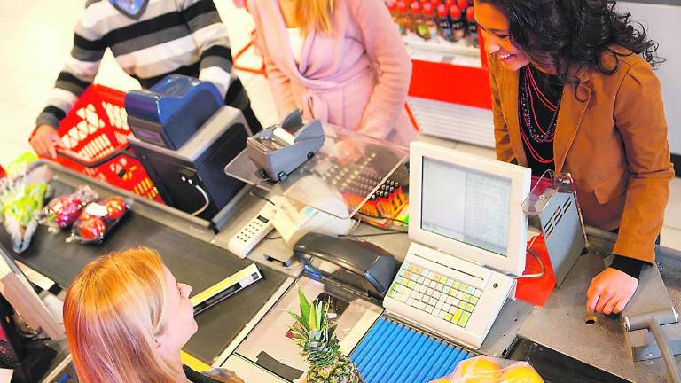 Comercio: el colmilloy la influencia