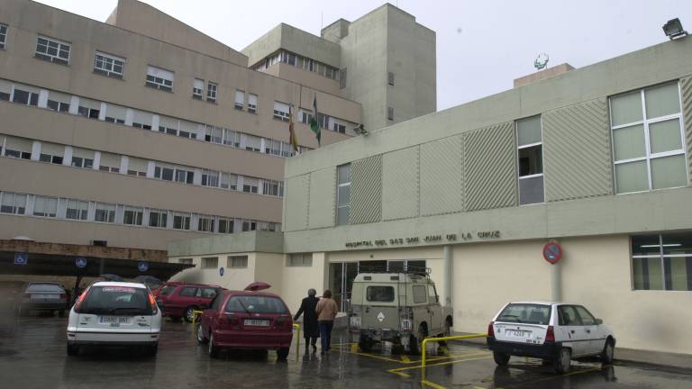 Muere en el hospital de Úbeda tras permanecer doce horas esperando en una camilla
