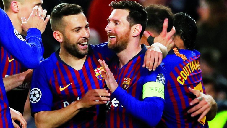 El Barça llega a cuartos con un Messi que evita el suspense