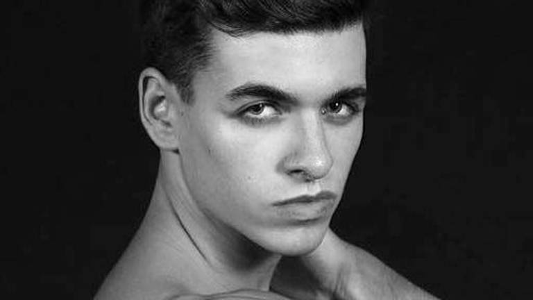 Manuel Delgado Díaz, 23 años