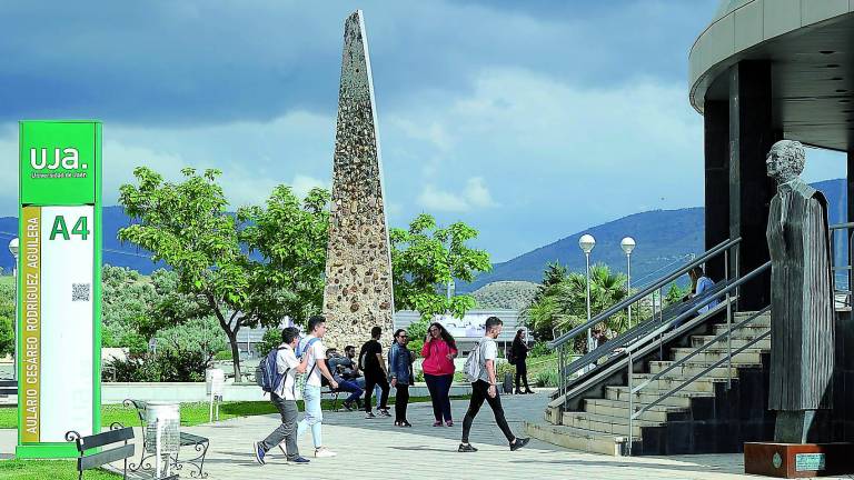 Más de 65.000 egresados en la “Generación UJA”