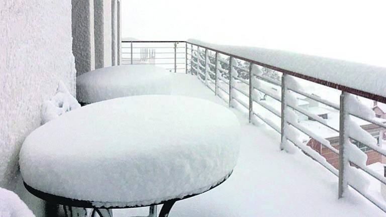 Más de treinta centímetros de nieve en zonas de alta montaña