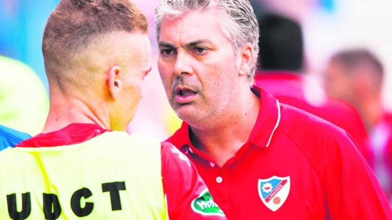 El Linares Deportivo, más cerca de completar la plantilla