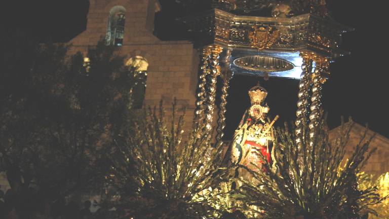 La Virgen, primero