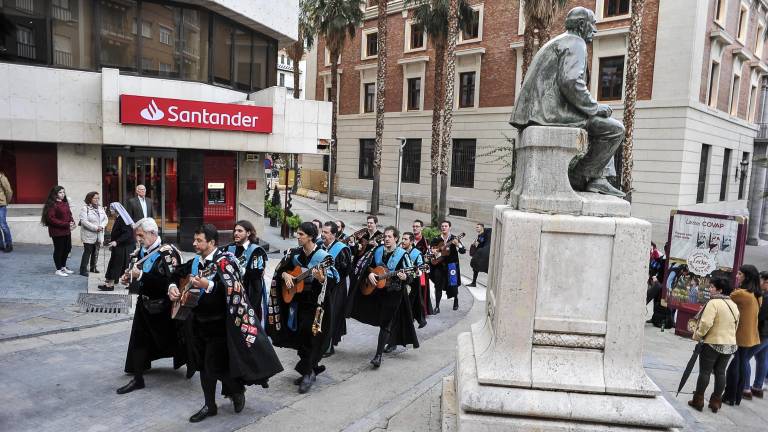 Los tunos toman las calles de Jaén