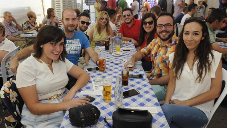 Brindis de alegría en San Pedro