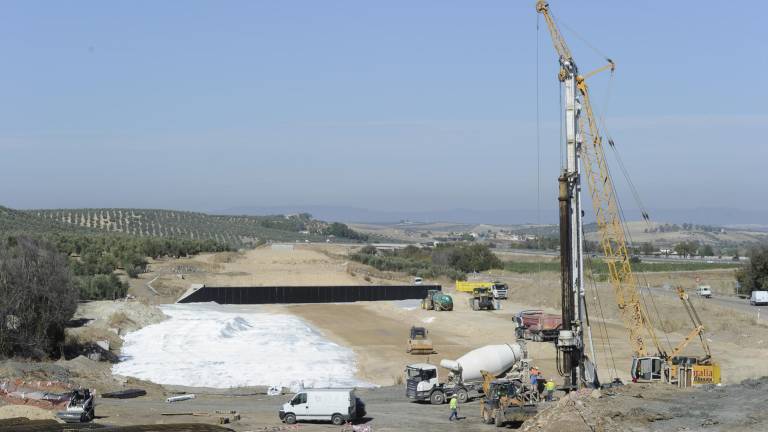 Las obras necesitan más pasta